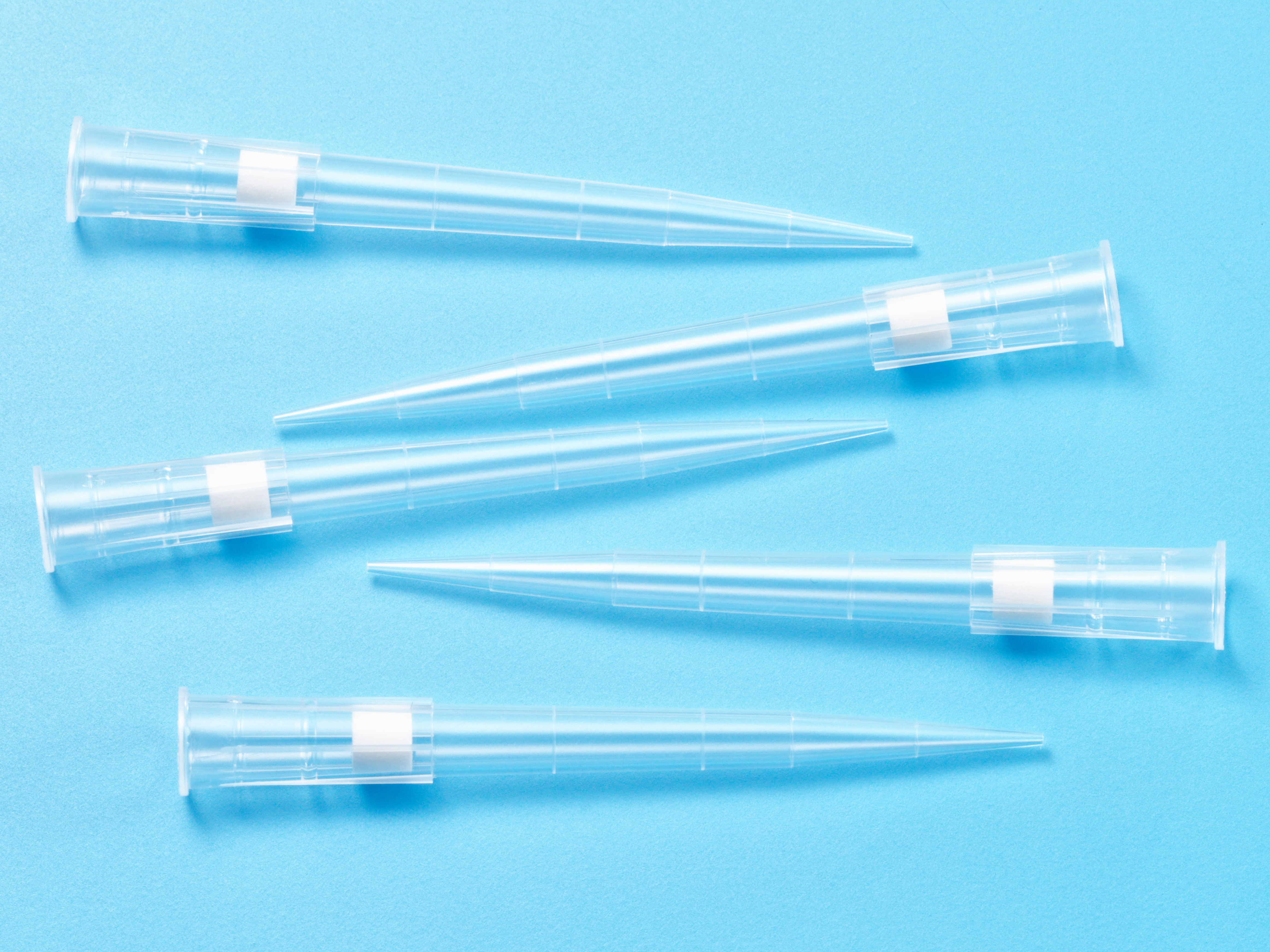 Наконечники для дозаторов с фильтром объем 10-200 мкл., 1000 штук в упаковке