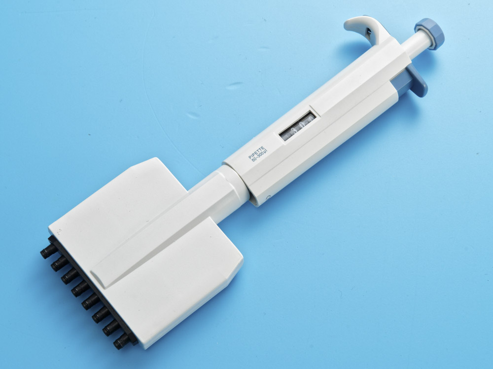 Дозатор 8-канальный переменного объема 50 - 300 мкл, 6013050